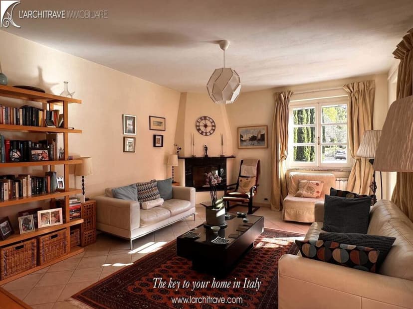 https://storage.googleapis.com/homestra-images/property-image-c6cb2359-2556-47fe-95f9-de4d5437b411-1749401498.jpg