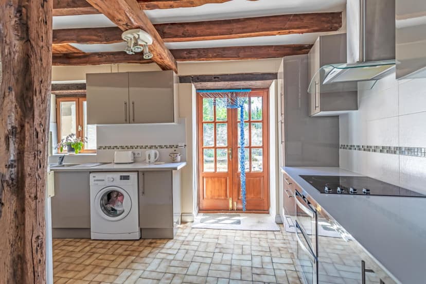 https://storage.googleapis.com/homestra-images/property-image-c7c87528-51aa-4f02-818c-6403ca23b531-1788684180.jpg