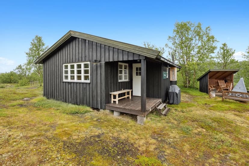 https://storage.googleapis.com/homestra-images/property-image-ca60c892-d638-4c9d-a0dd-3aa7289fcd8a-1761395447.jpg