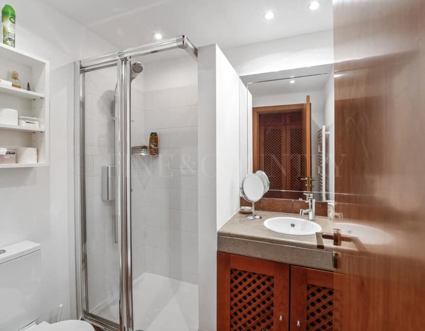 https://storage.googleapis.com/homestra-images/property-image-cc620da4-34e9-4da9-aca3-7c24d9e4f621-1788684253.jpg