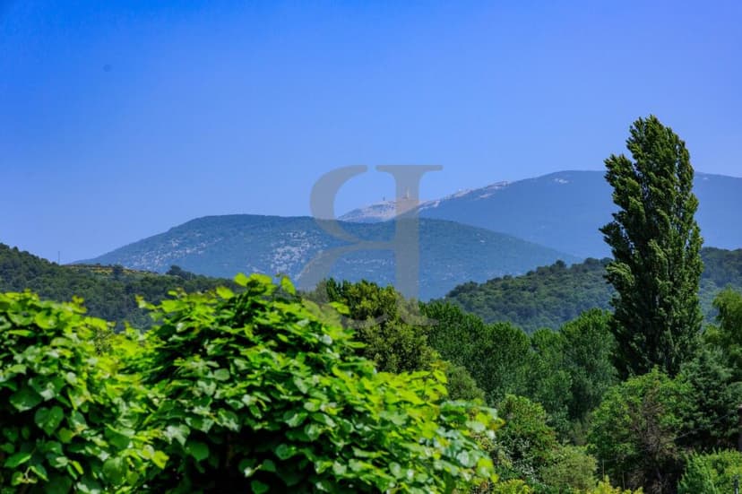 https://storage.googleapis.com/homestra-images/property-image-ce390859-5e5f-4a3a-b427-ce1a97108cbb-1755454548.jpg