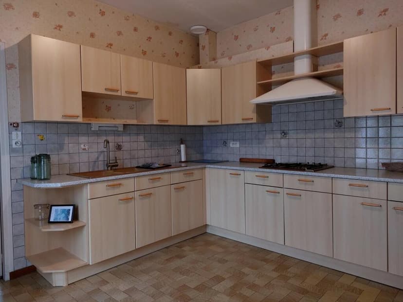 https://storage.googleapis.com/homestra-images/property-image-d028f2ca-d1c5-4209-b8d2-029c22d1e1f0-1753030347.jpg