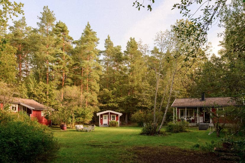 https://storage.googleapis.com/homestra-images/property-image-d095a381-1067-4e7e-8e66-eab5c3867736-1776853397.jpg