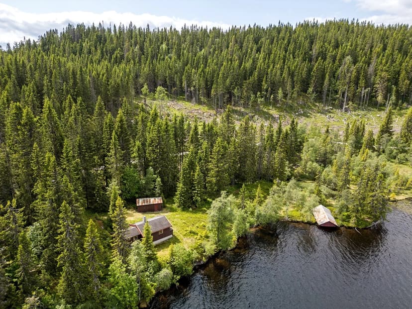 https://storage.googleapis.com/homestra-images/property-image-d11ebcd2-3792-4287-9c79-5e26740698f1-1750784919.jpg