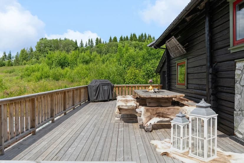 https://storage.googleapis.com/homestra-images/property-image-d270397b-e005-4892-9f1b-155aa74b1a5d-1752945495.jpg