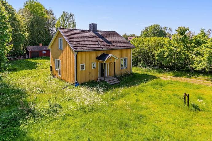 https://storage.googleapis.com/homestra-images/property-image-dba045ae-3ad6-46ed-a4fe-8410ae8b9e66-1758047905.jpg