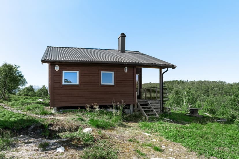 https://storage.googleapis.com/homestra-images/property-image-de5d380e-3a05-4b7c-8898-d9ffe29dc3a7-1755328654.jpg