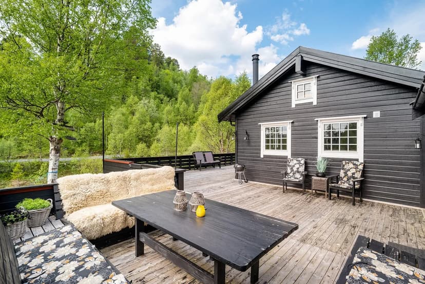 https://storage.googleapis.com/homestra-images/property-image-e7cdd0de-7ca7-4c0c-8ef9-d6768effadc9-1760725348.jpg