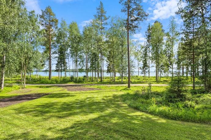 https://storage.googleapis.com/homestra-images/property-image-f249fea6-460c-4f7f-bda7-207e1ebcb0c3-1751397345.jpg