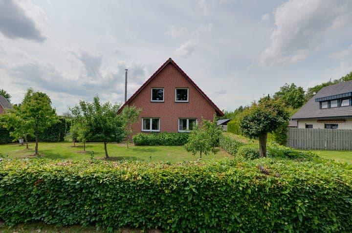 https://storage.googleapis.com/homestra-images/property-image-f4435425-61de-4ec2-aa5c-4aa6c27a0639-1750275975.jpg