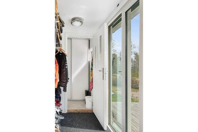 https://storage.googleapis.com/homestra-images/property-image-fc1e7a14-4eb1-4be9-8202-1f478e8513ec-1751108482.jpg